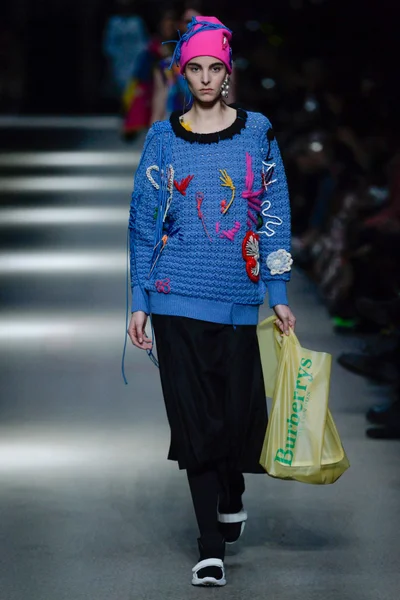 Look 54